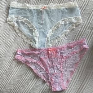 PACK OF 2: Super cute lace-lined undies!